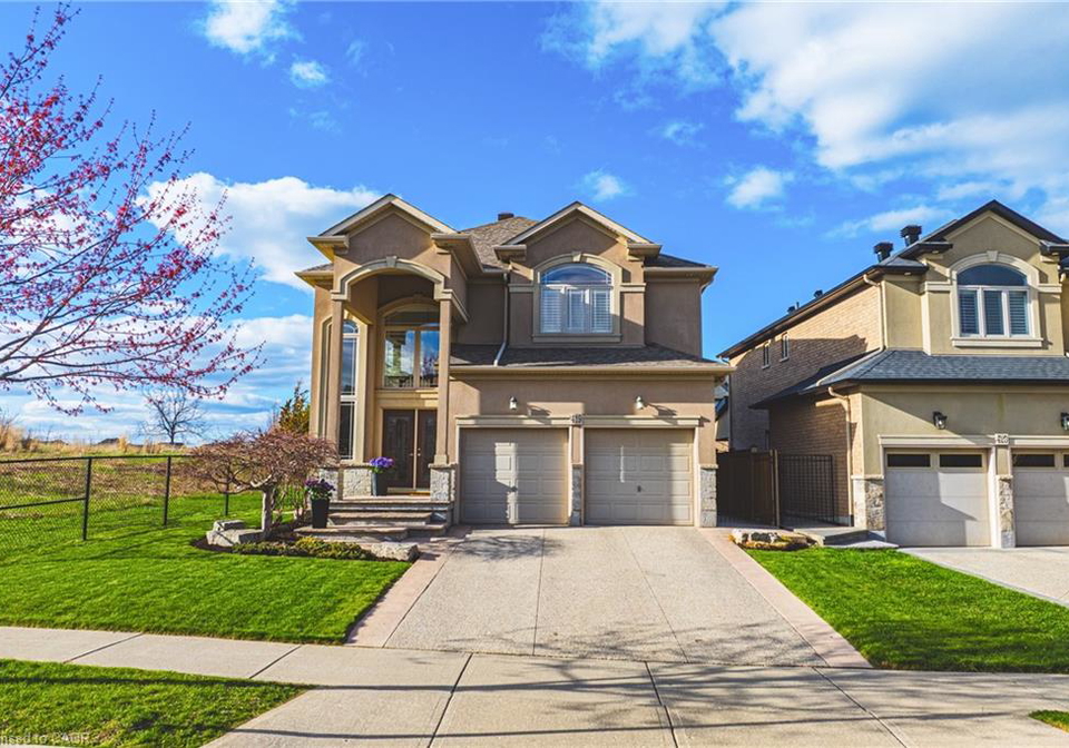 419-dicenzo-drive-hamilton-ontario-40823078