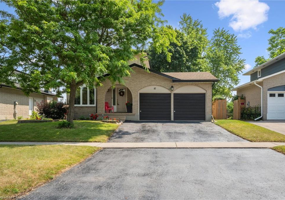 97-bechtel-drive-kitchener-ontario-40823088