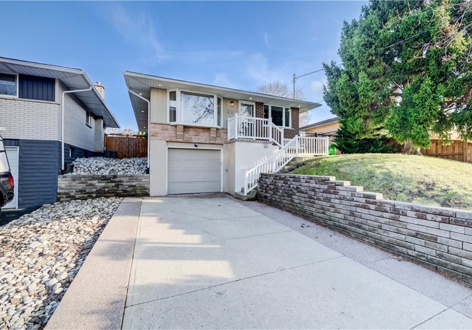22-duncairn-avenue-kitchener-ontario-40823118