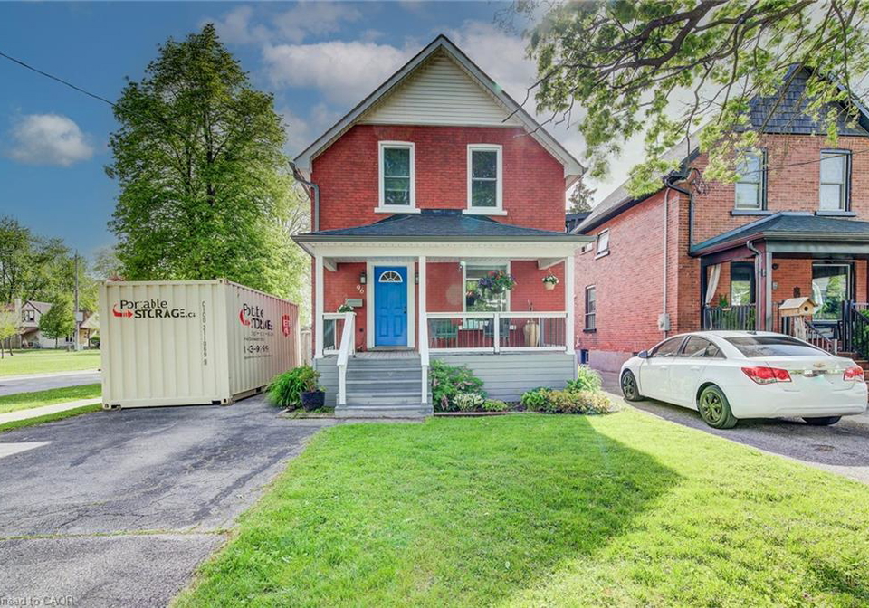 96-home-street-stratford-ontario-40823131
