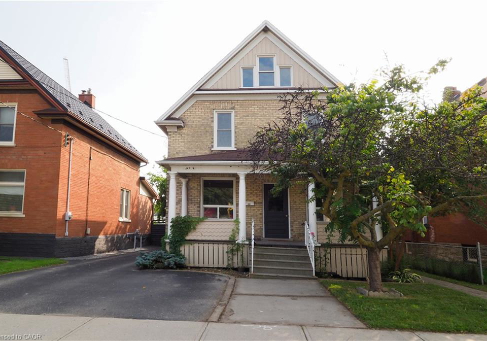 205-duke-street-e-kitchener-ontario-40823134