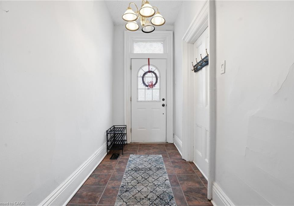 137-market-street-hamilton-ontario-40823185