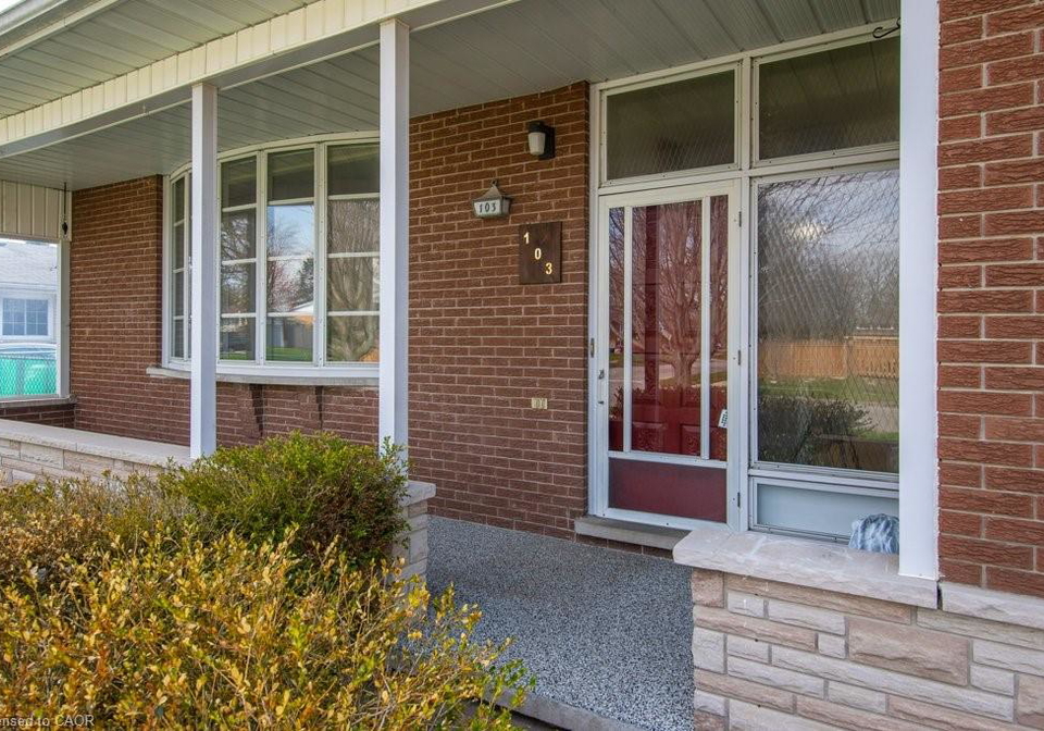 103-queenston-drive-kitchener-ontario-40823238