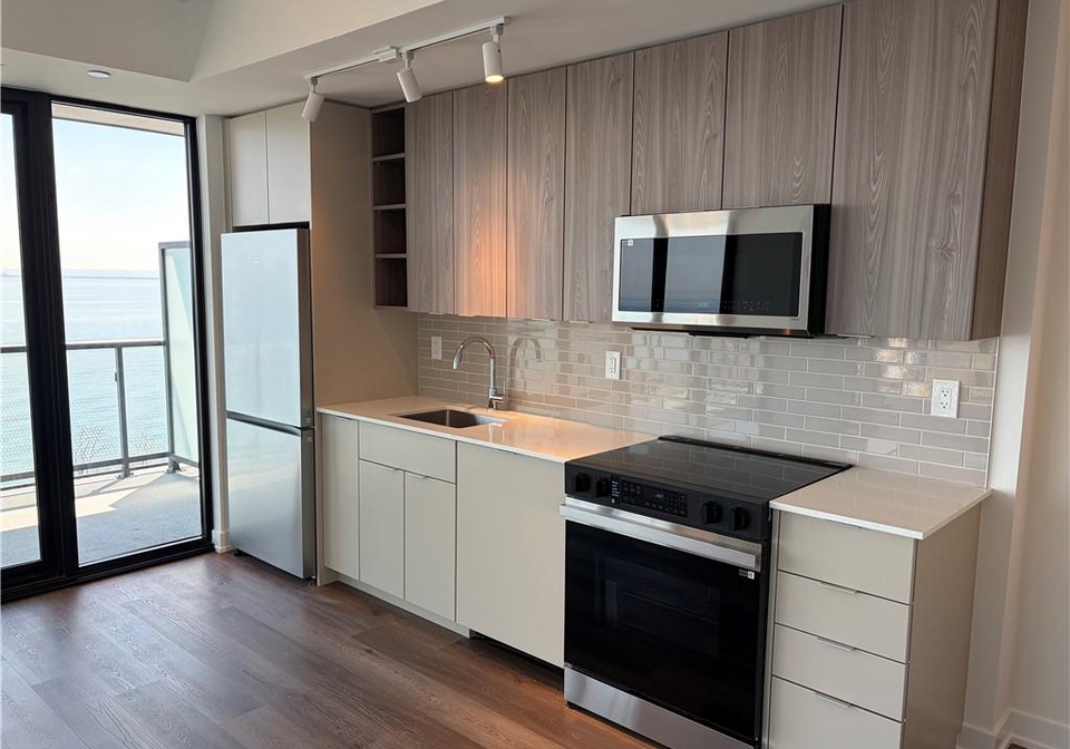 2075-lakeshore-road-burlington-ontario-40823250