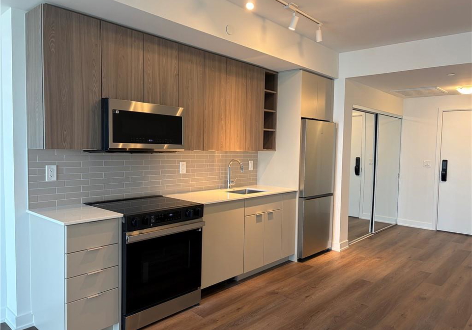 2075-lakeshore-road-burlington-ontario-40823269