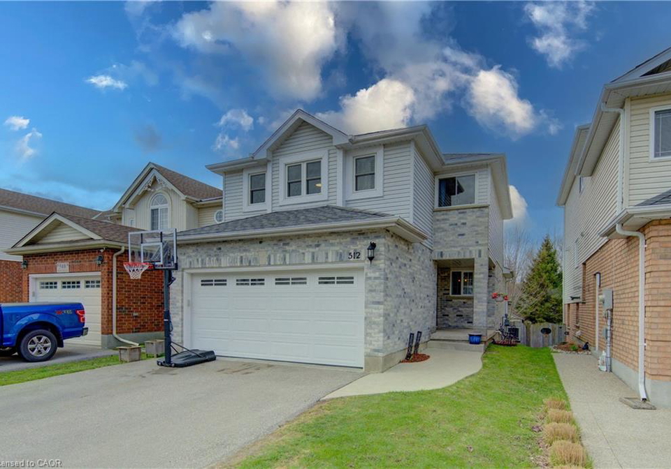 512-hidden-creek-drive-kitchener-ontario-40823339