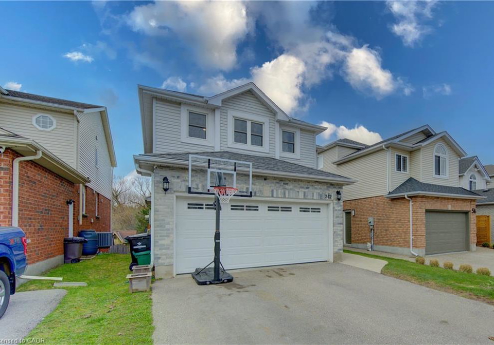512-hidden-creek-drive-kitchener-ontario-40823339