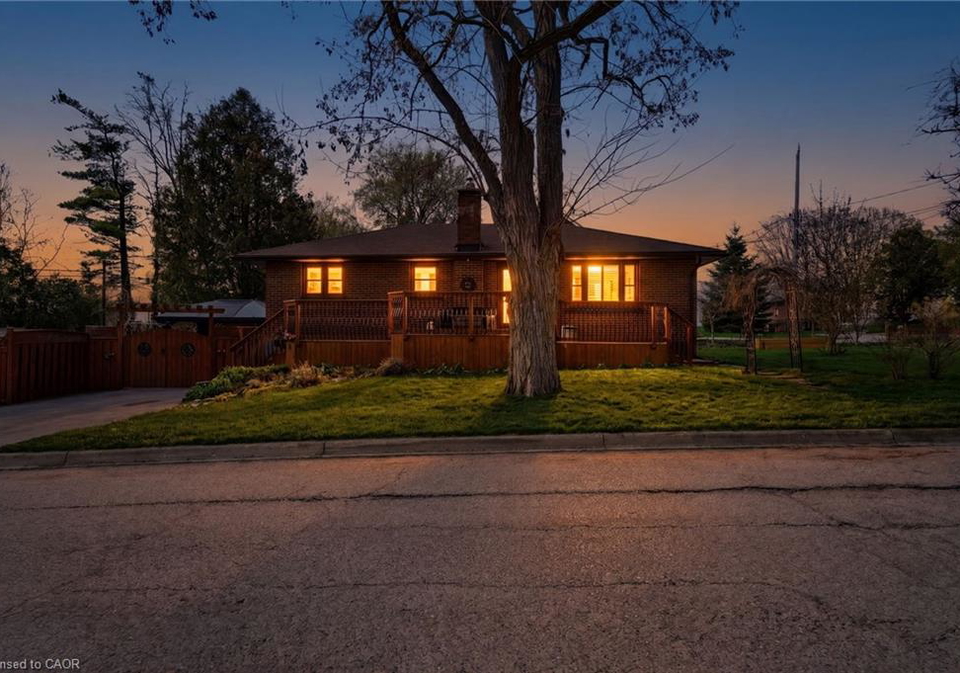 393-nelson-street-brantford-ontario-40823340