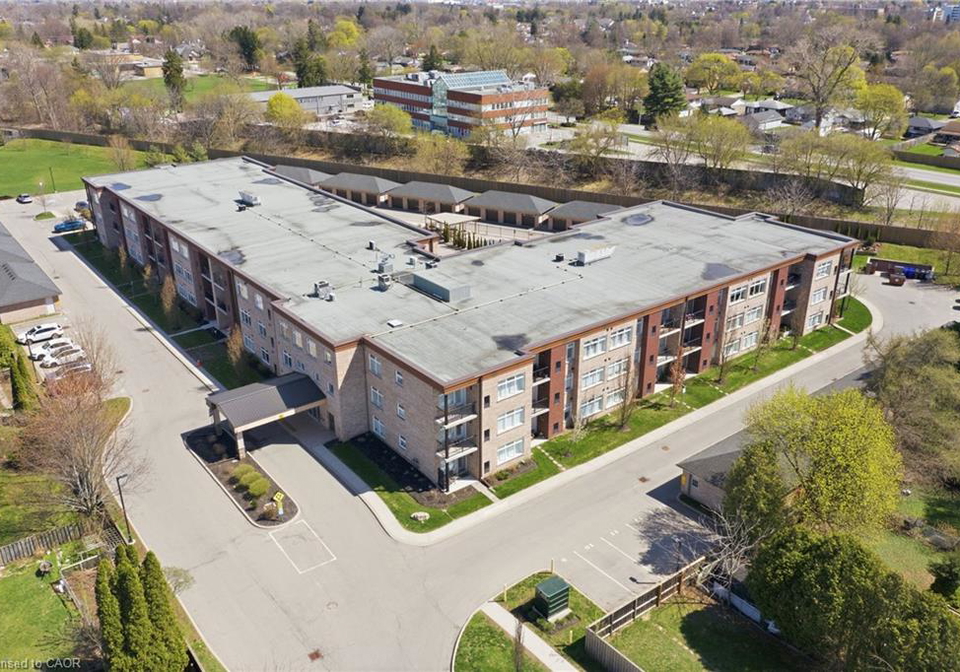 4644-pettit-avenue-niagara-falls-ontario-40823351