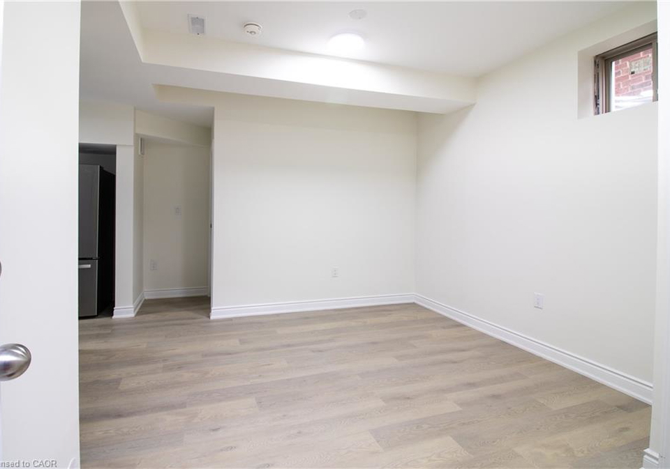 55-william-dunlop-street-kitchener-ontario-40823363