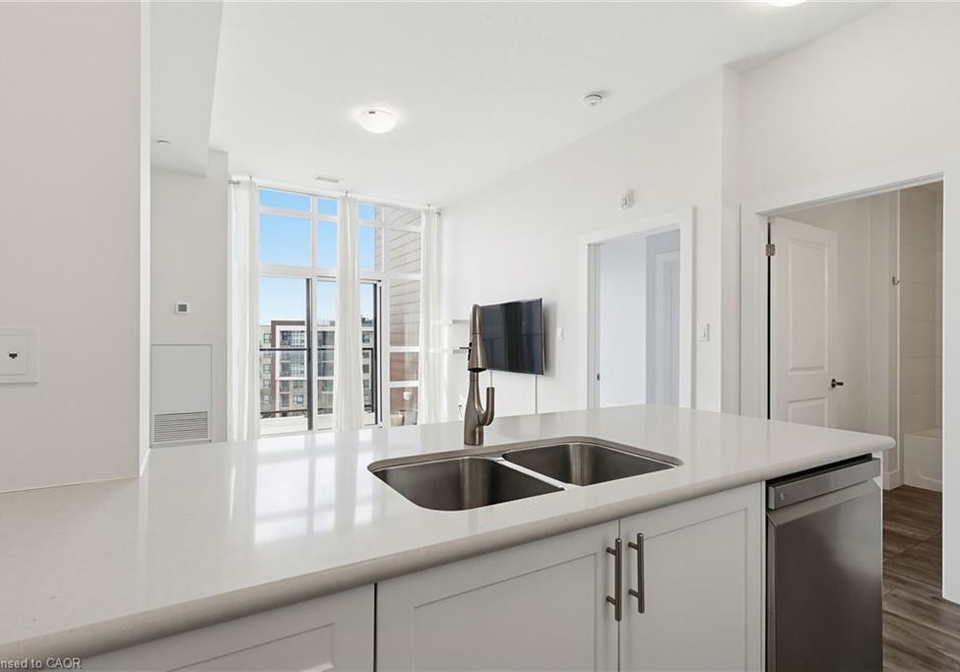 101-shoreview-place-stoney-creek-ontario-40823377