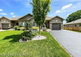 9-william-street-s-clifford-ontario-40823450