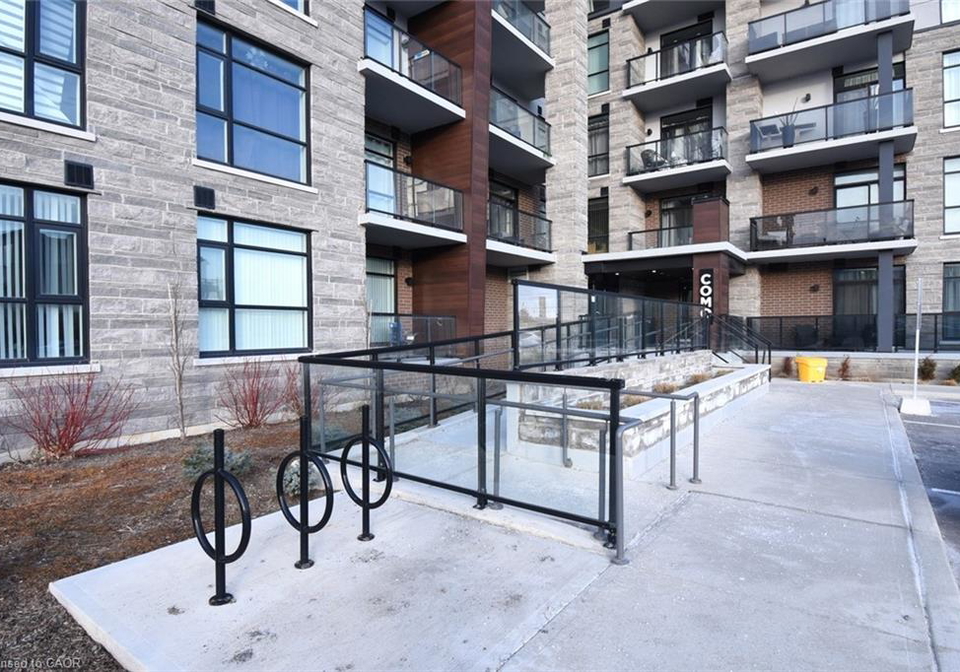 600-north-service-road-stoney-creek-ontario-40823465