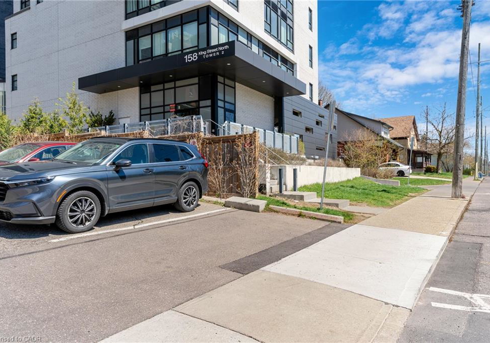 158-king-street-n-waterloo-ontario-40823479