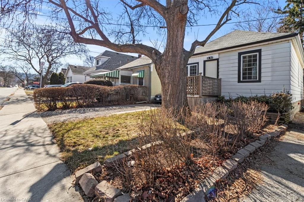29-wexford-avenue-n-hamilton-ontario-40823480