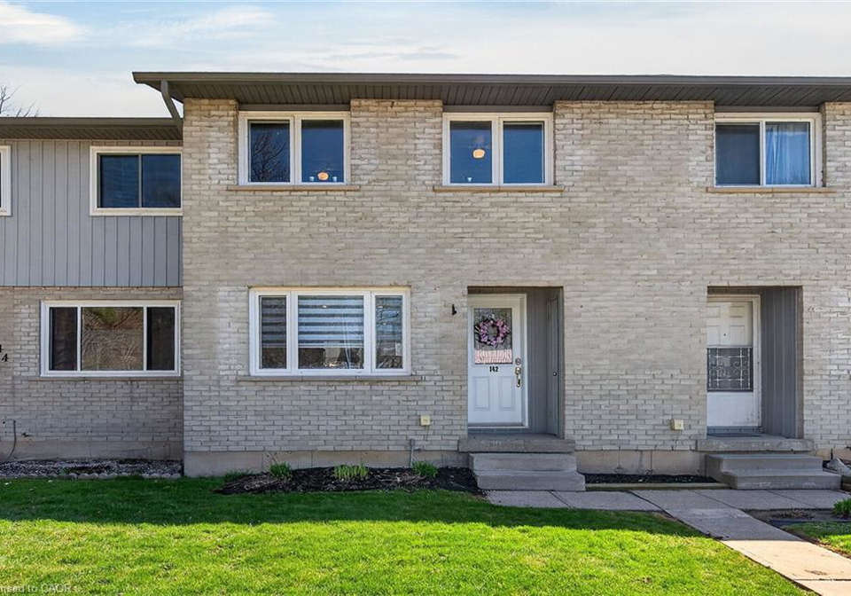 142-richardson-drive-port-dover-ontario-40823483
