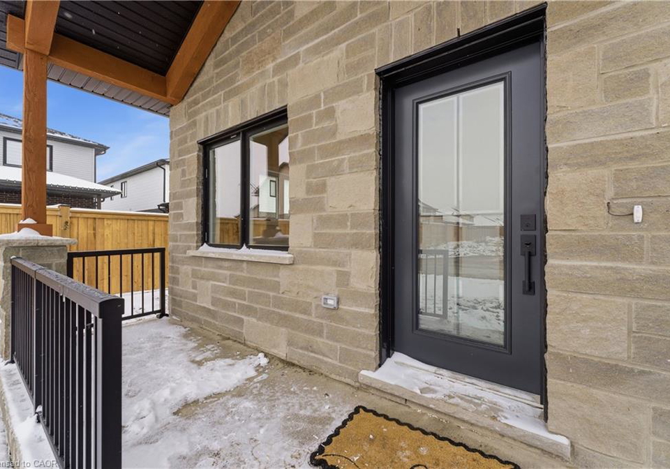 29-weymouth-street-elmira-ontario-40823485