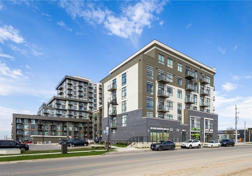 10-mallard-trail-waterdown-ontario-40823526