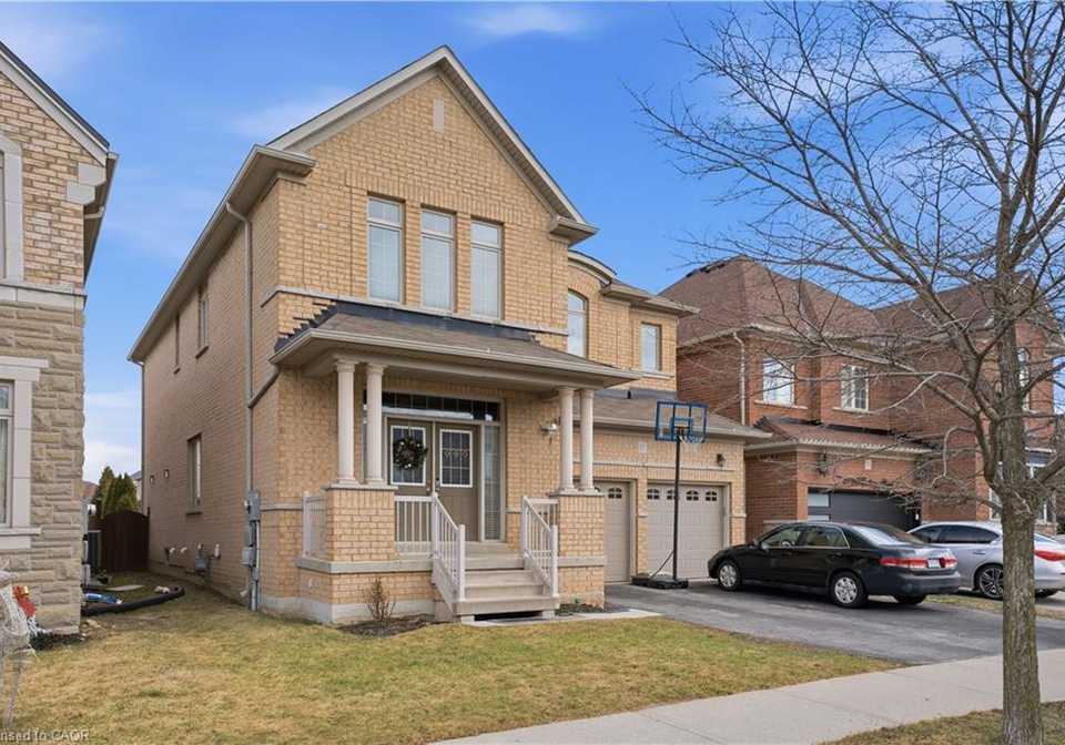 17-mccartney-street-waterdown-ontario-40823602