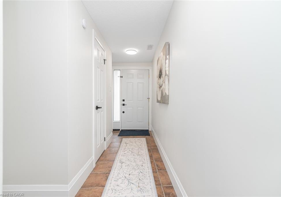 11-harrisford-street-hamilton-ontario-40823605