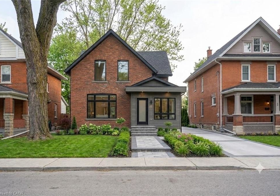 257-ontario-street-stratford-ontario-40823619