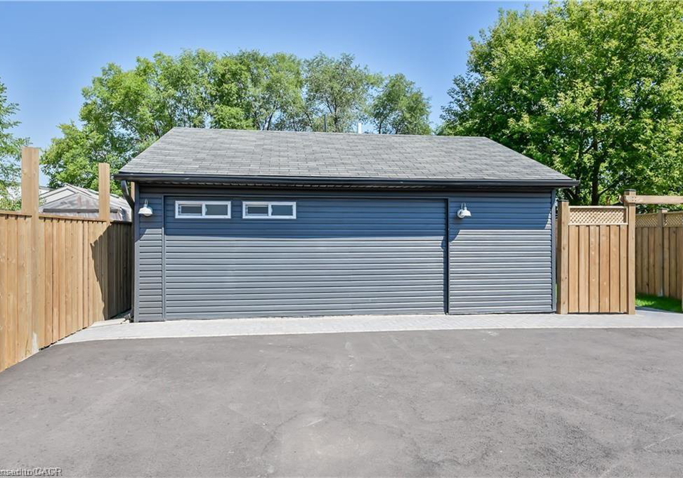 43-mahony-avenue-hamilton-ontario-40823629