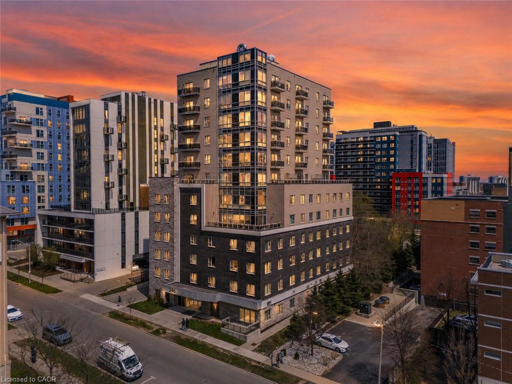03-246-lester-street-waterloo-ontario-40823655