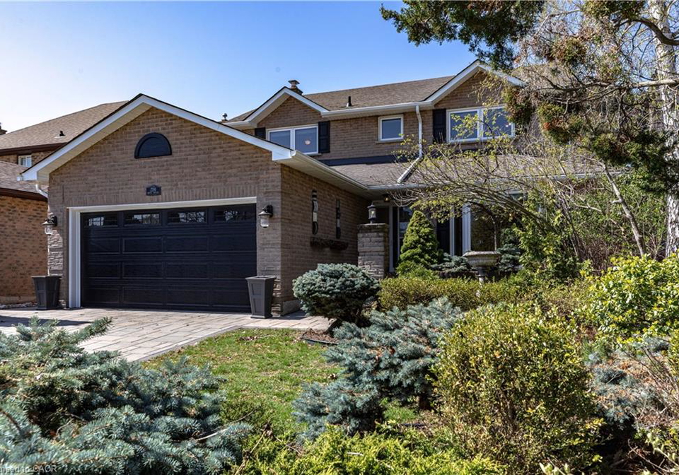 2391-arnold-crescent-burlington-ontario-40823719