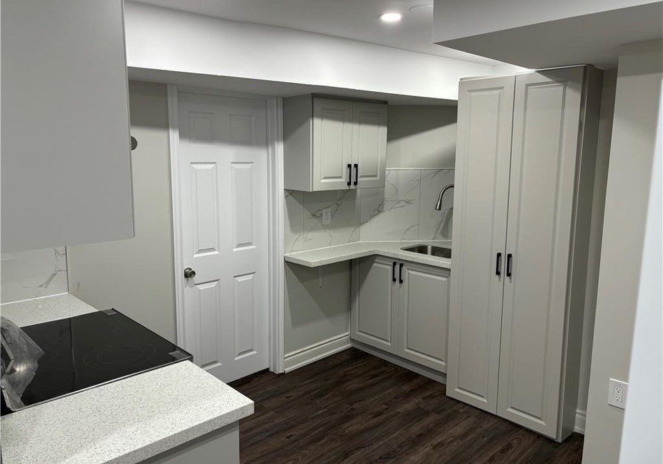 3-westview-crescent-kitchener-ontario-40823757