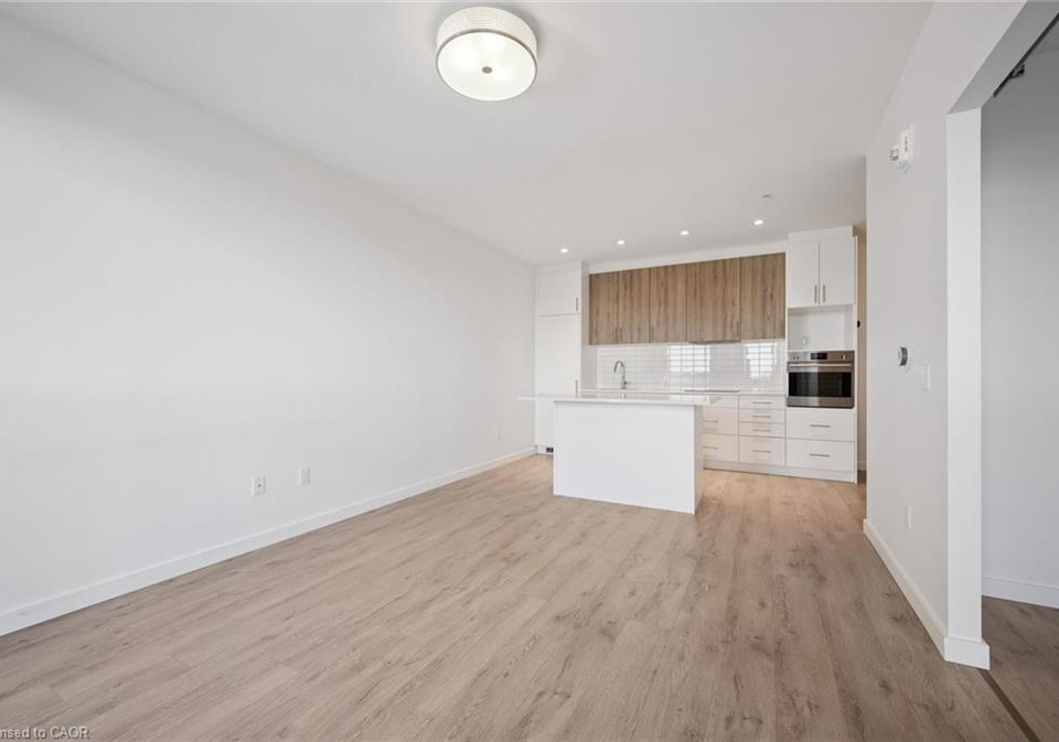181-king-street-s-waterloo-ontario-40823841