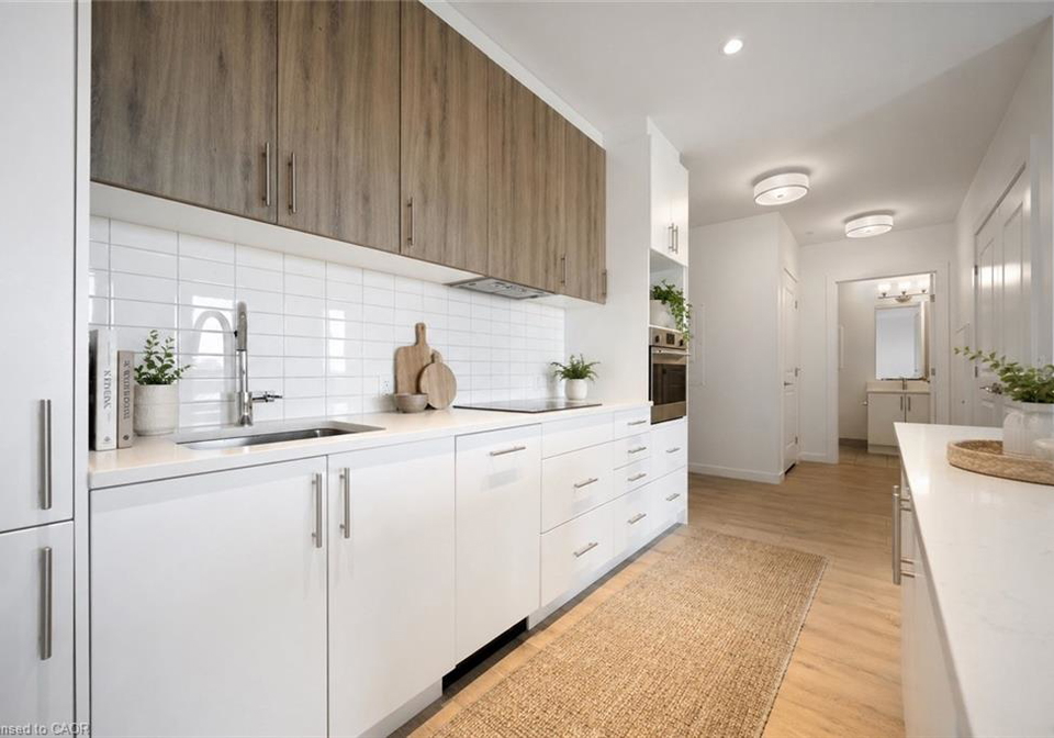 181-king-street-s-waterloo-ontario-40823841