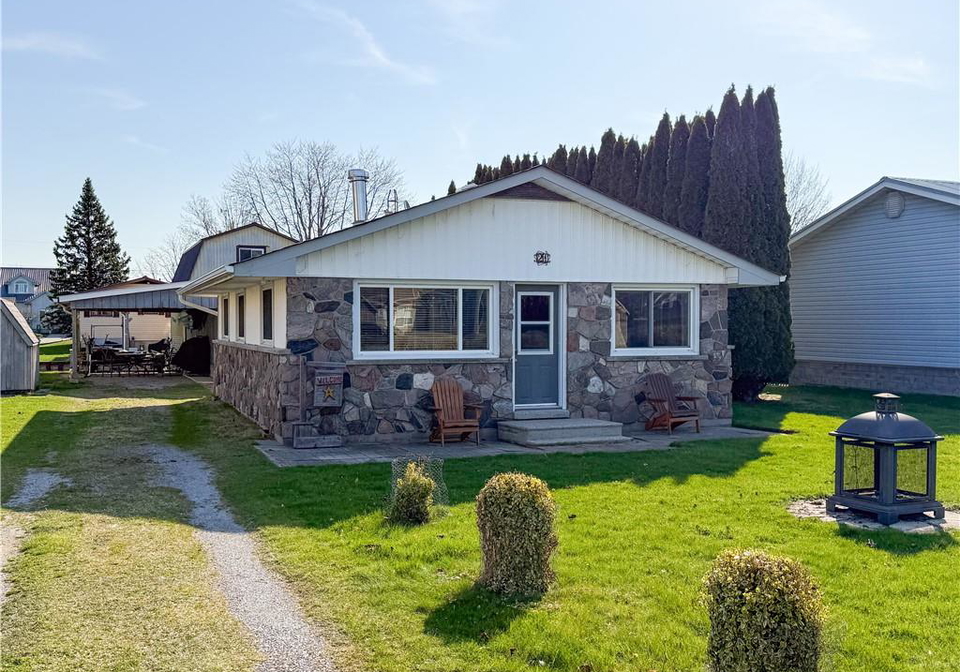 21-poplar-road-long-point-ontario-40823845