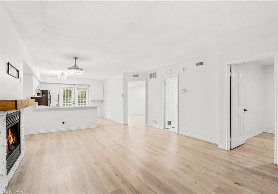 4003-kilmer-drive-burlington-ontario-40823871