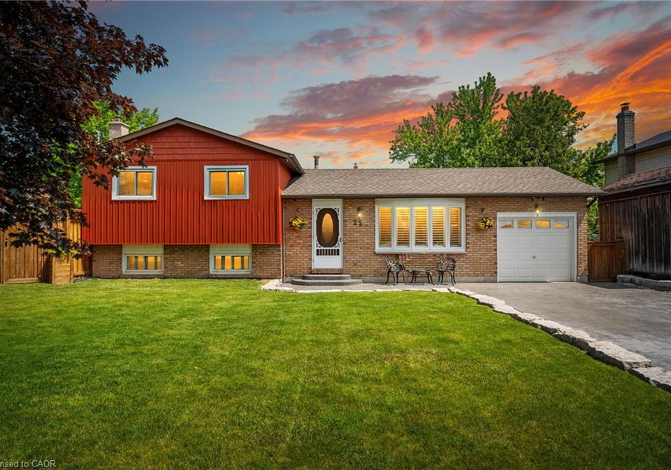 25-burke-drive-caledonia-ontario-40823884