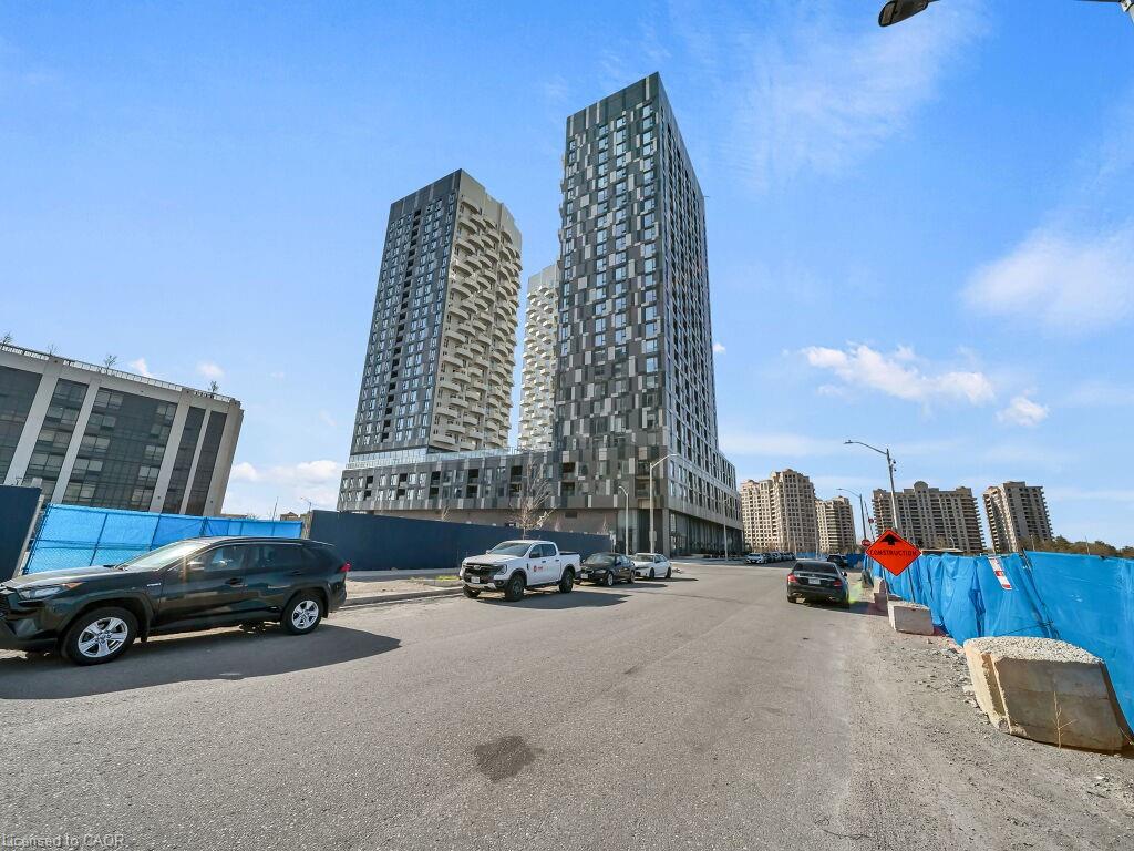 932-498-caldari-road-vaughan-ontario-40823897