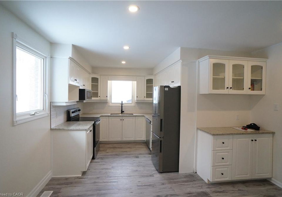79-kortright-road-w-guelph-ontario-40823951