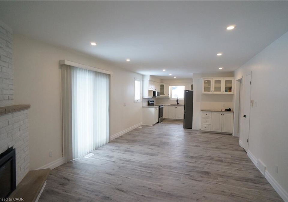 79-kortright-road-w-guelph-ontario-40823951