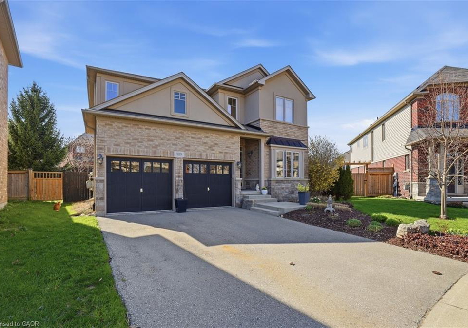 909-king-rail-court-kitchener-ontario-40823960