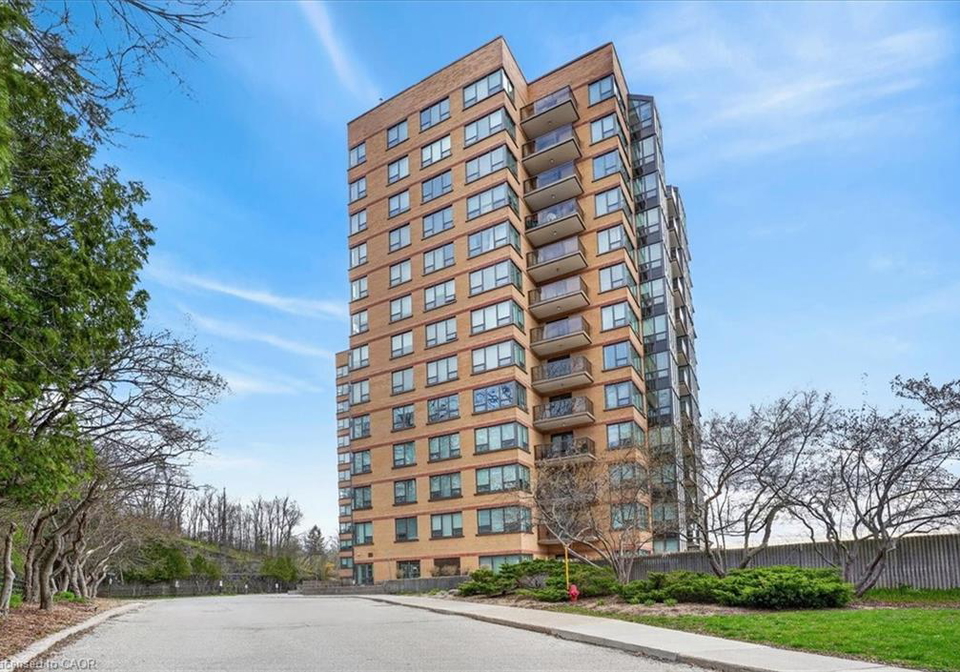 237-king-street-w-cambridge-ontario-40823967
