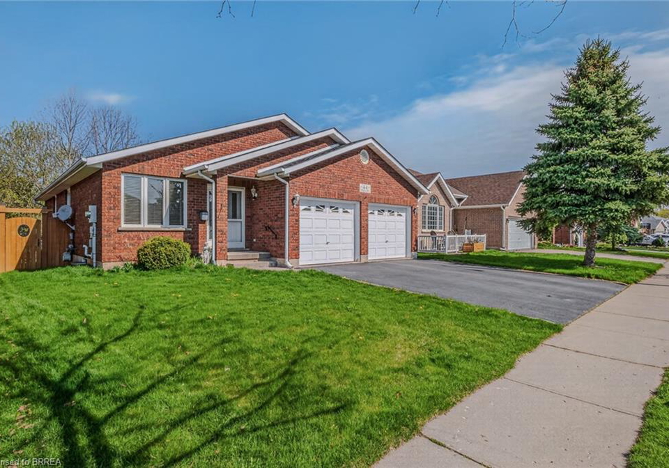 44-donegal-drive-brantford-ontario-40823969