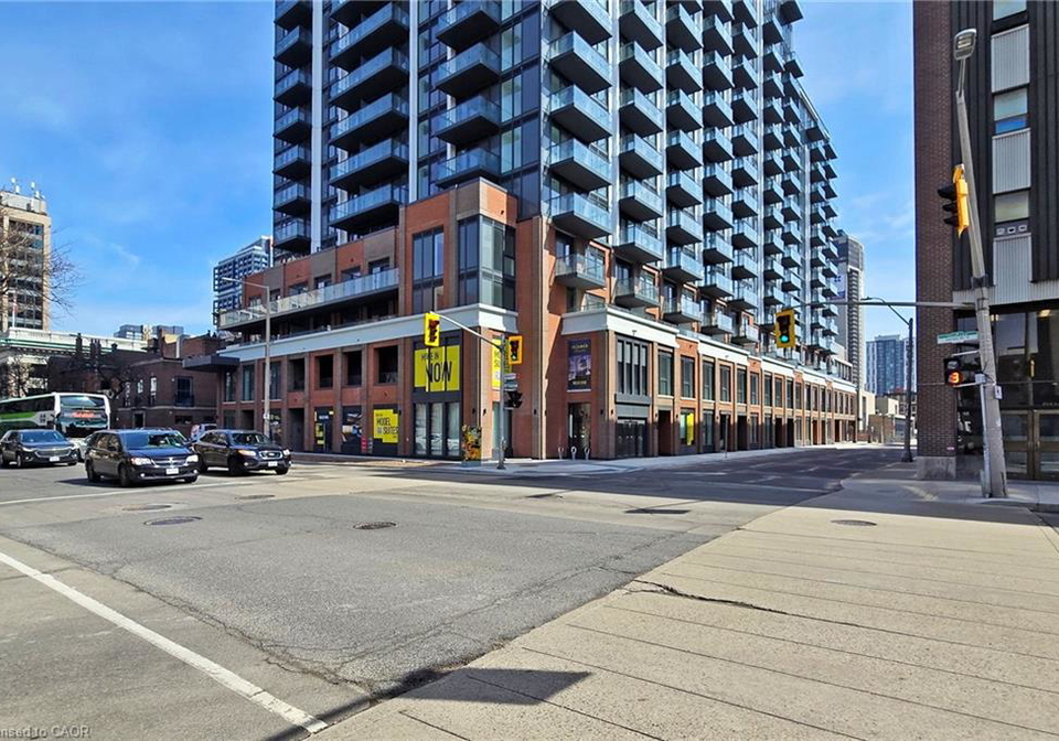 75-james-street-s-hamilton-ontario-40824019