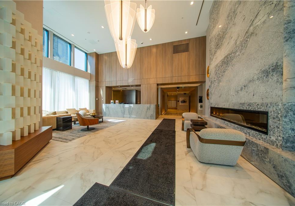 75-james-street-s-hamilton-ontario-40824019