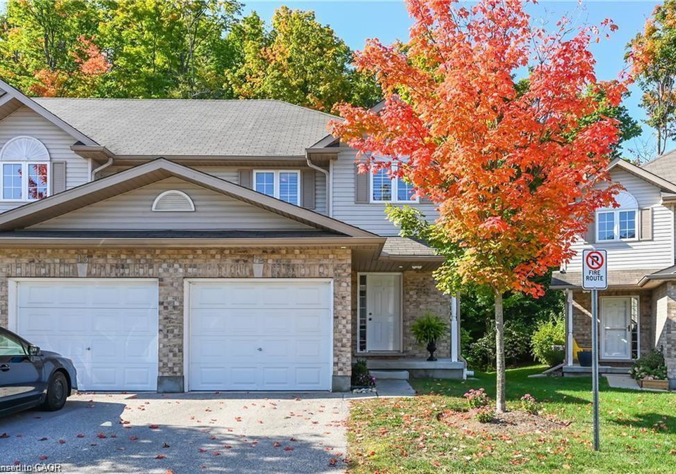 300-fallowfield-drive-kitchener-ontario-40824028