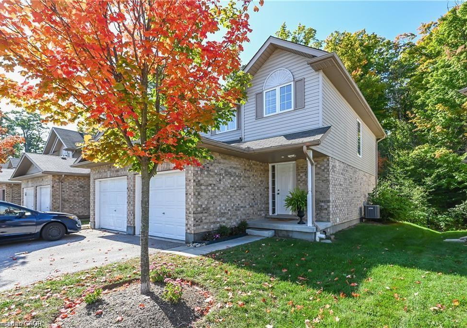 300-fallowfield-drive-kitchener-ontario-40824028