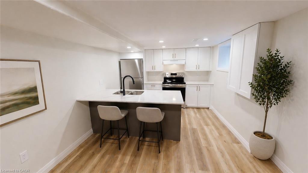 132-graham-street-waterloo-ontario-40824033