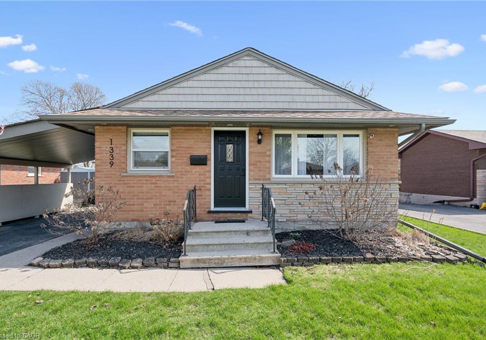 1339-lydia-street-cambridge-ontario-40824034
