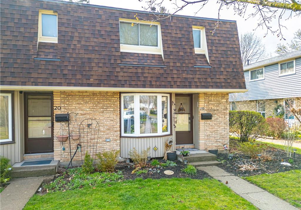 18-barry-street-st-catharines-ontario-40824059