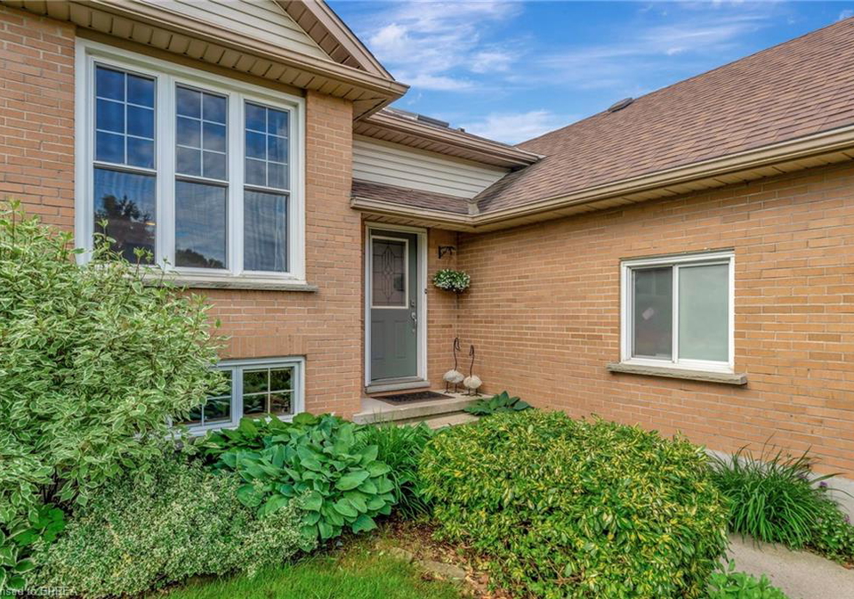 6-weston-street-paris-ontario-40824084