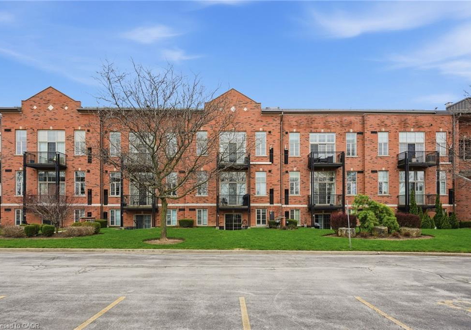 262-dundas-street-e-waterdown-ontario-40824111