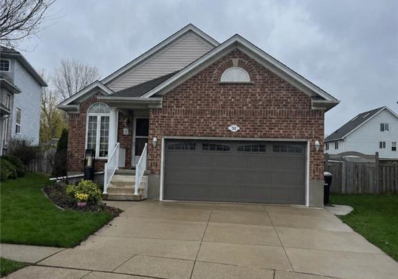 32-chrysler-crescent-cambridge-ontario-40824128